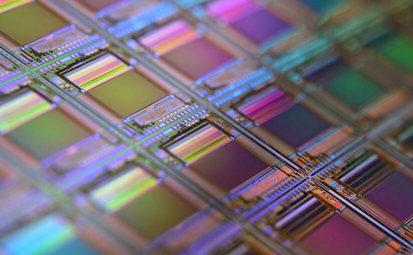 Le challenger de Nvidia, Arago, lève 26 millions de dollars en amorçage pour ses puces IA basées sur la lumière.